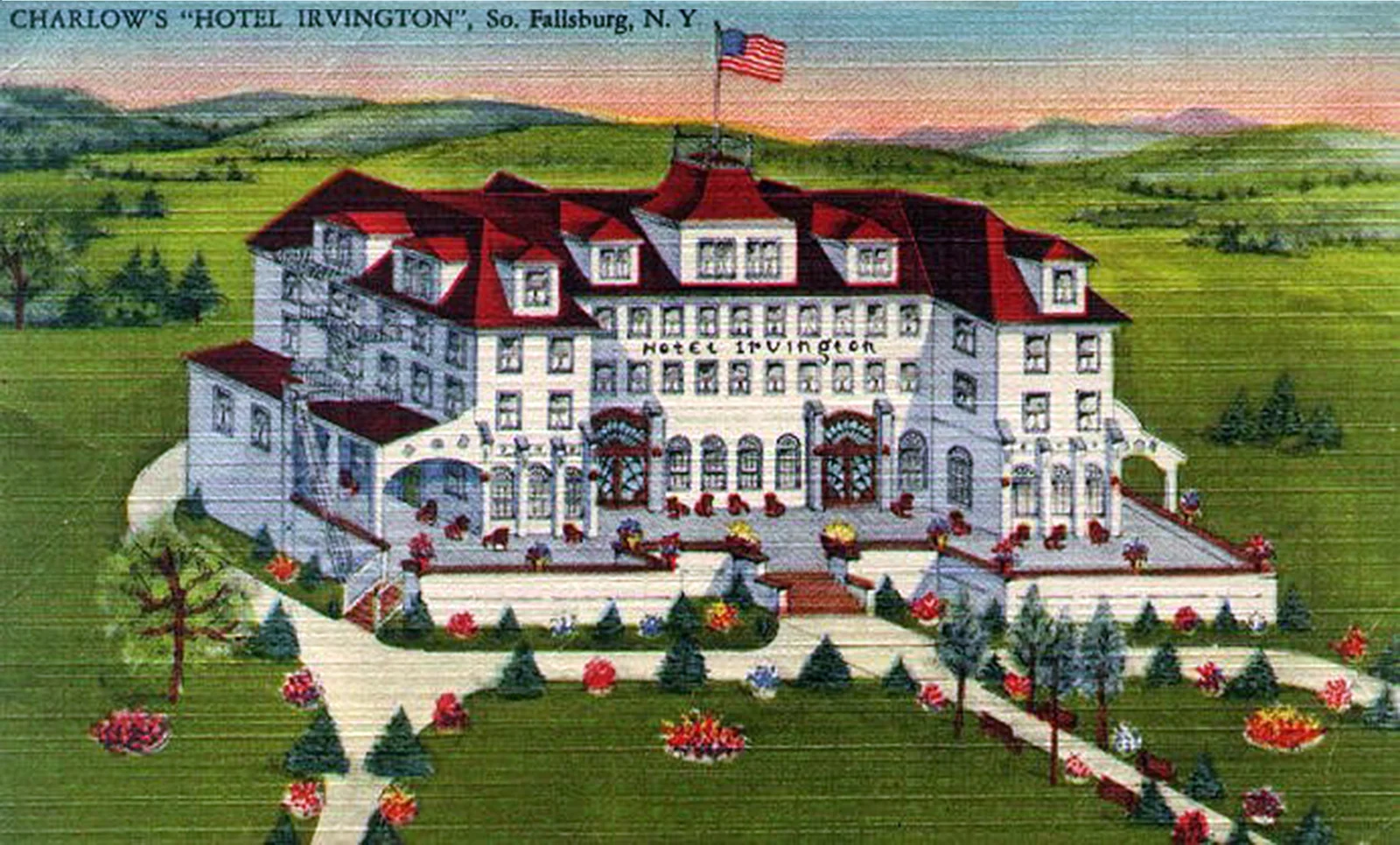 Postales de lino vintage del Hotel Irvington de Charlow en South Fallsburg, Nueva York, un hotel resort blanco de la Borscht Belt con techos rojos y una bandera estadounidense
